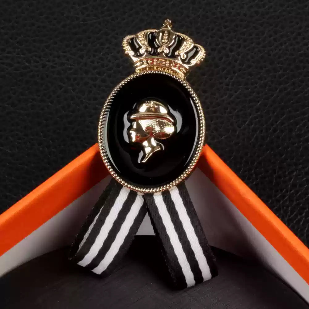 (F-016)RETRO BRITISH STYLE BADGE